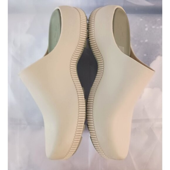 Cougar Sven Sand Slip On Round Toe Comfort Clogs Size 10 Luxmotion Comfort - Picture 5 of 9